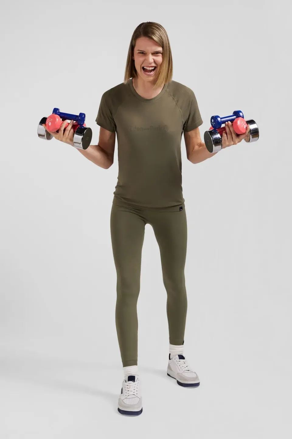 Eden Park Sport jogging stretch kaki coupe slim