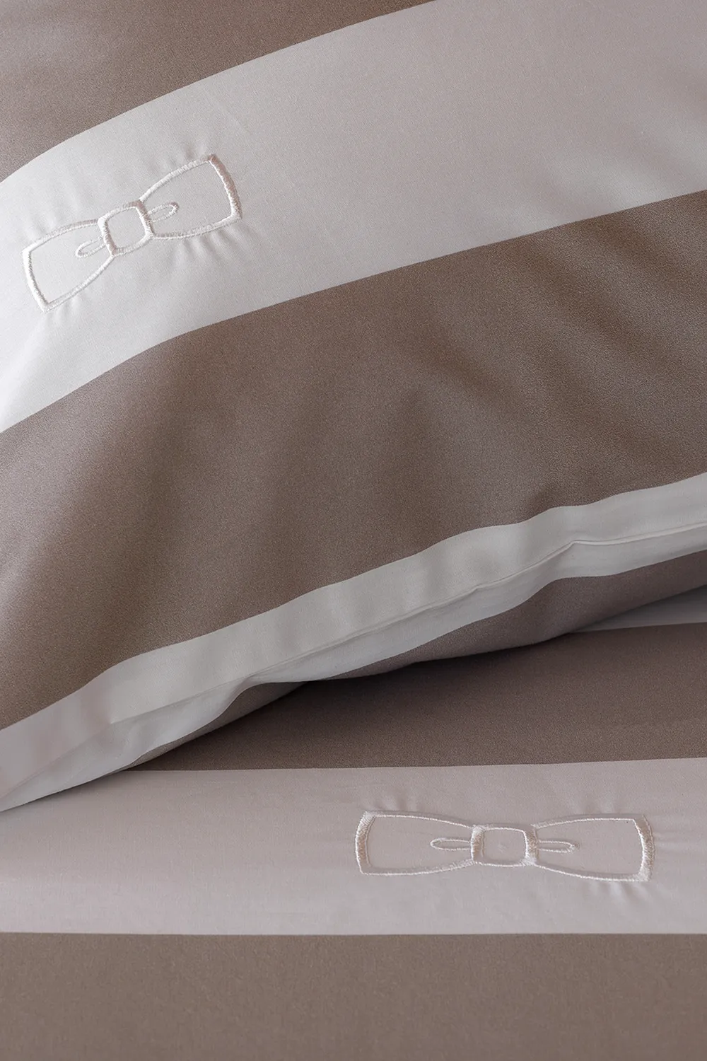 Eden Park 2 taies rectangulaires percale gris 75x50