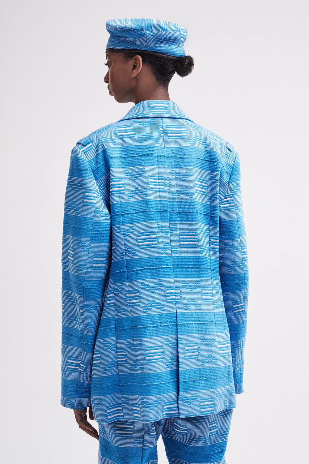 French Deal Amiral manteau pagne baoulé bleu soie