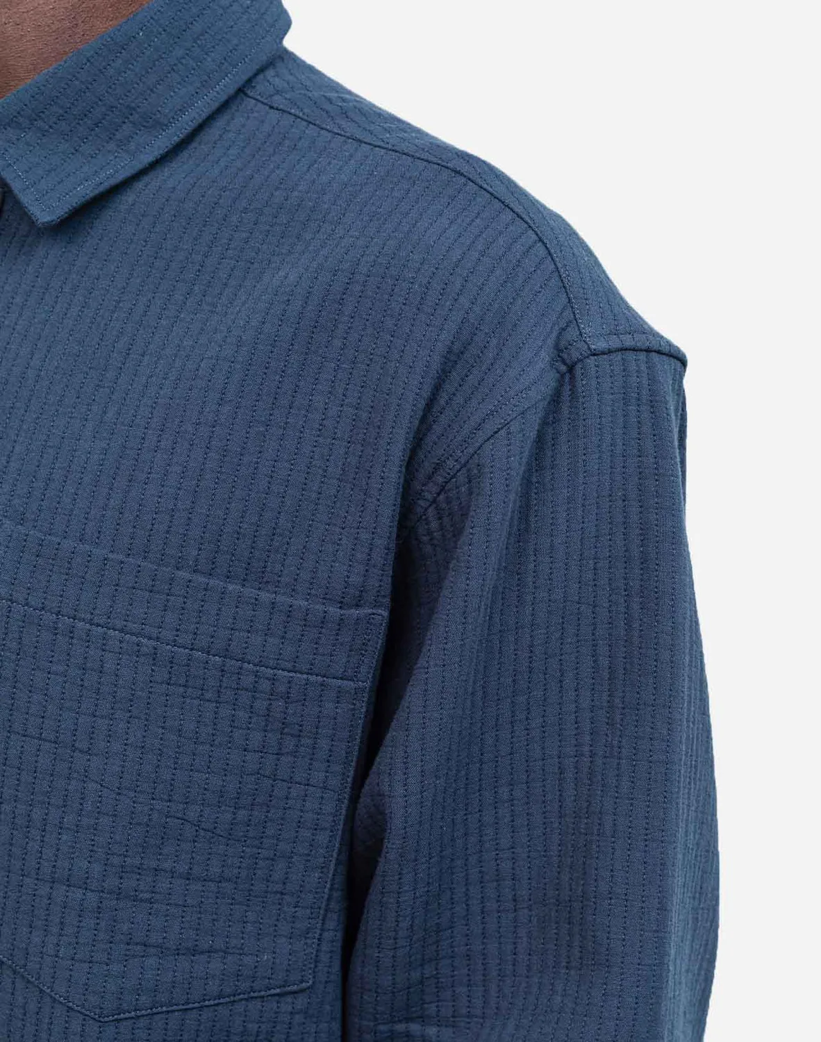 OLOW Nago chemise bleu nuit gaze de coton surpiqûres