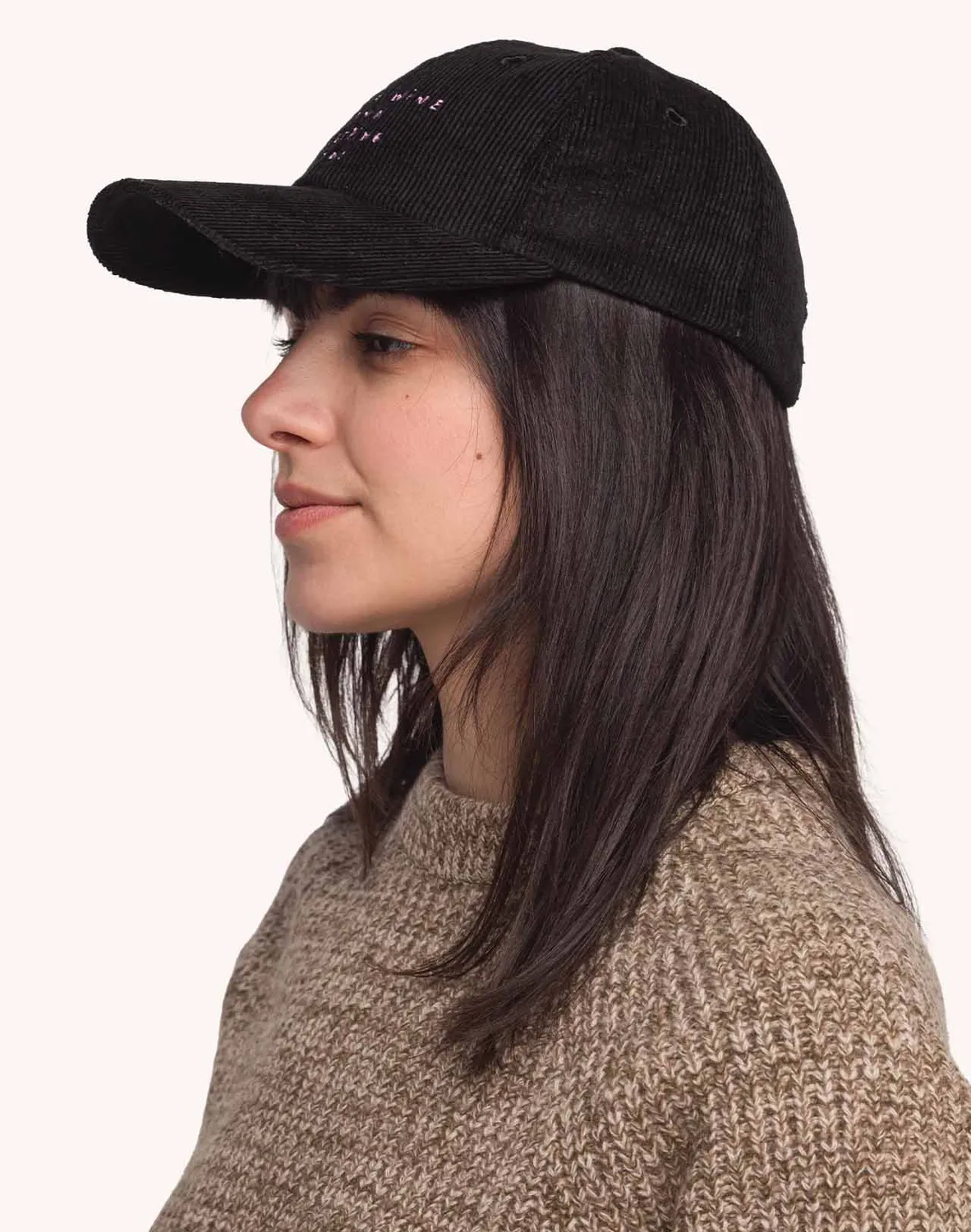 Olow Wine And Sleep casquette six panels noir velours