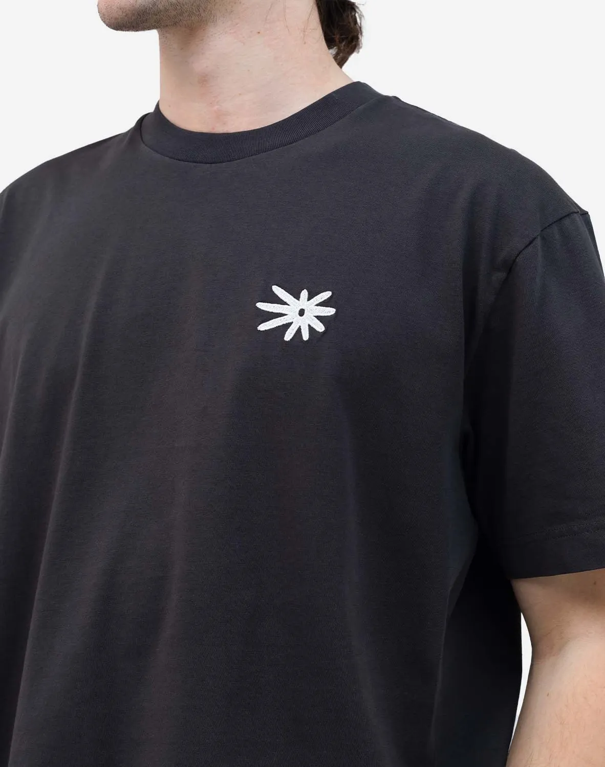 OLOW Flower t-shirt ample noir carbone coton bio