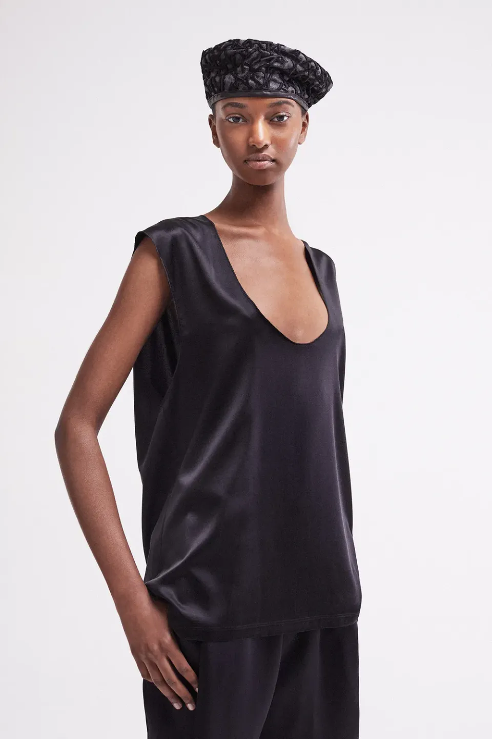 French Deal Over t-shirt satin de soie sobre