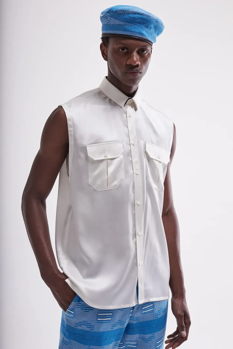 French Deal Akwa chemise sans manches soie