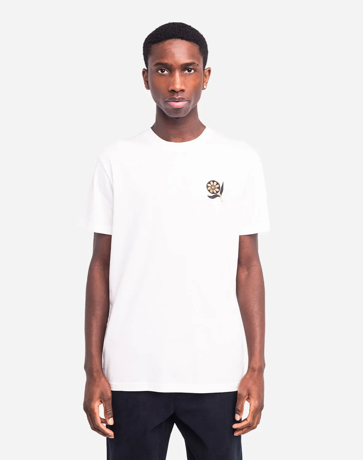 Olow Ikeba t-shirt écru fleur brodée bio