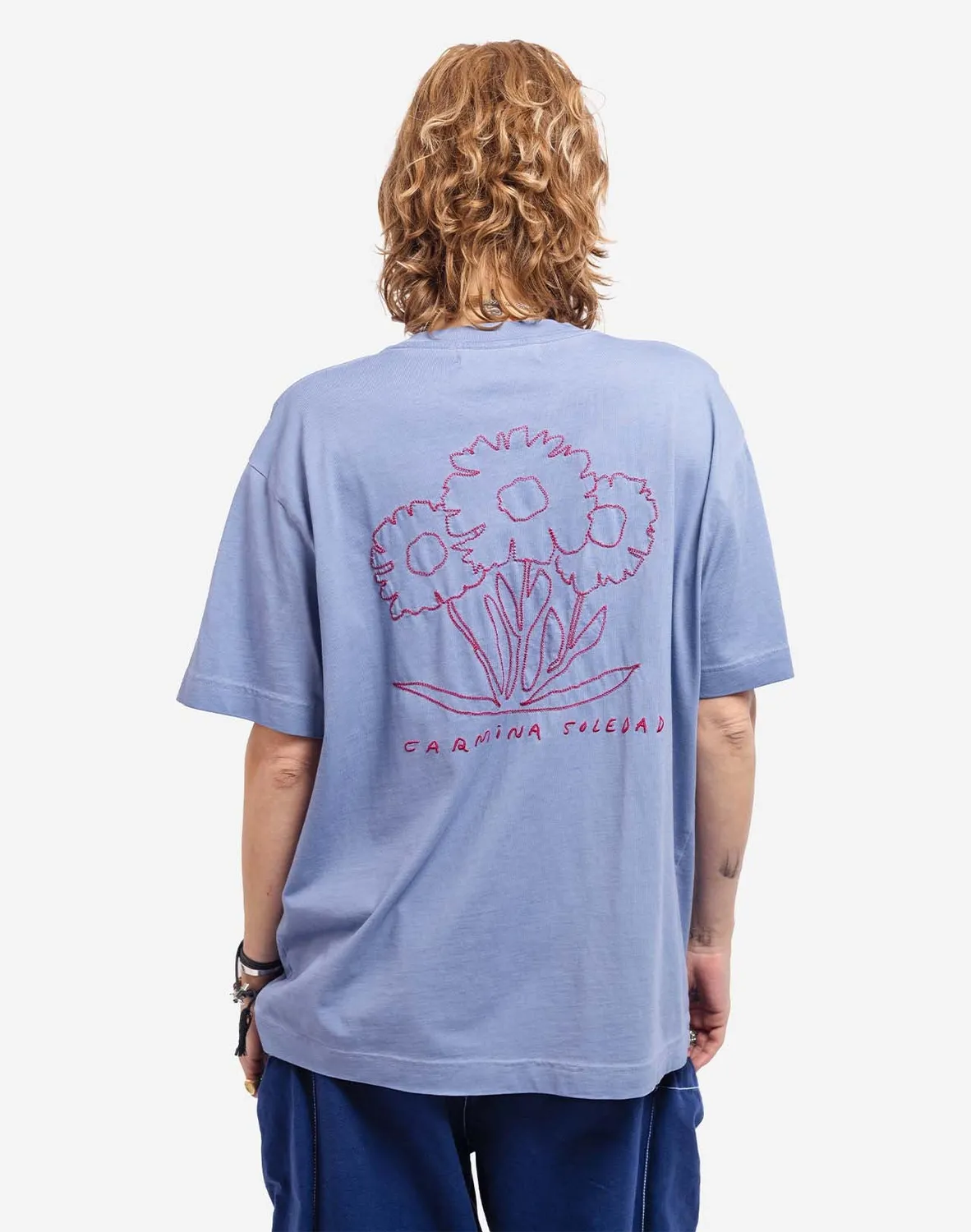 OLOW Carmina t-shirt bleu azur brodé ample