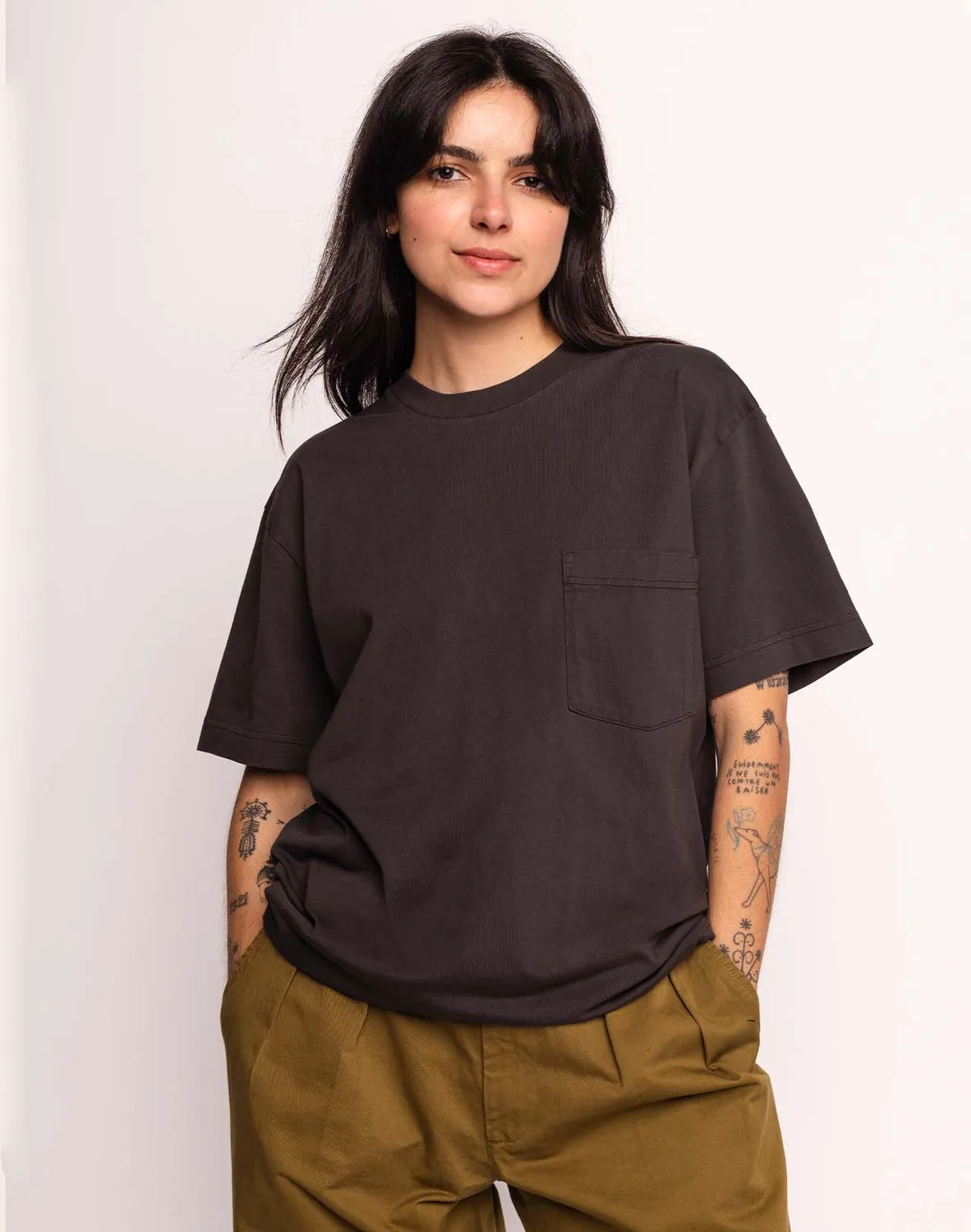 OLOW Cruising t-shirt noir carbone poche brodé