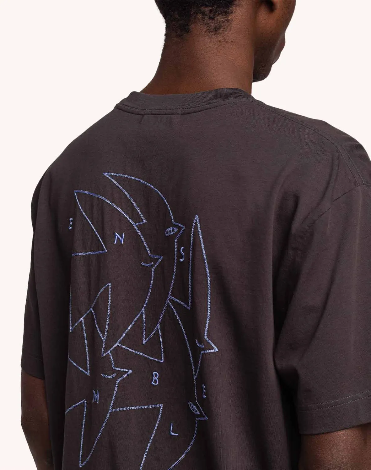 OLOW Ensemble t-shirt noir carbone coton bio