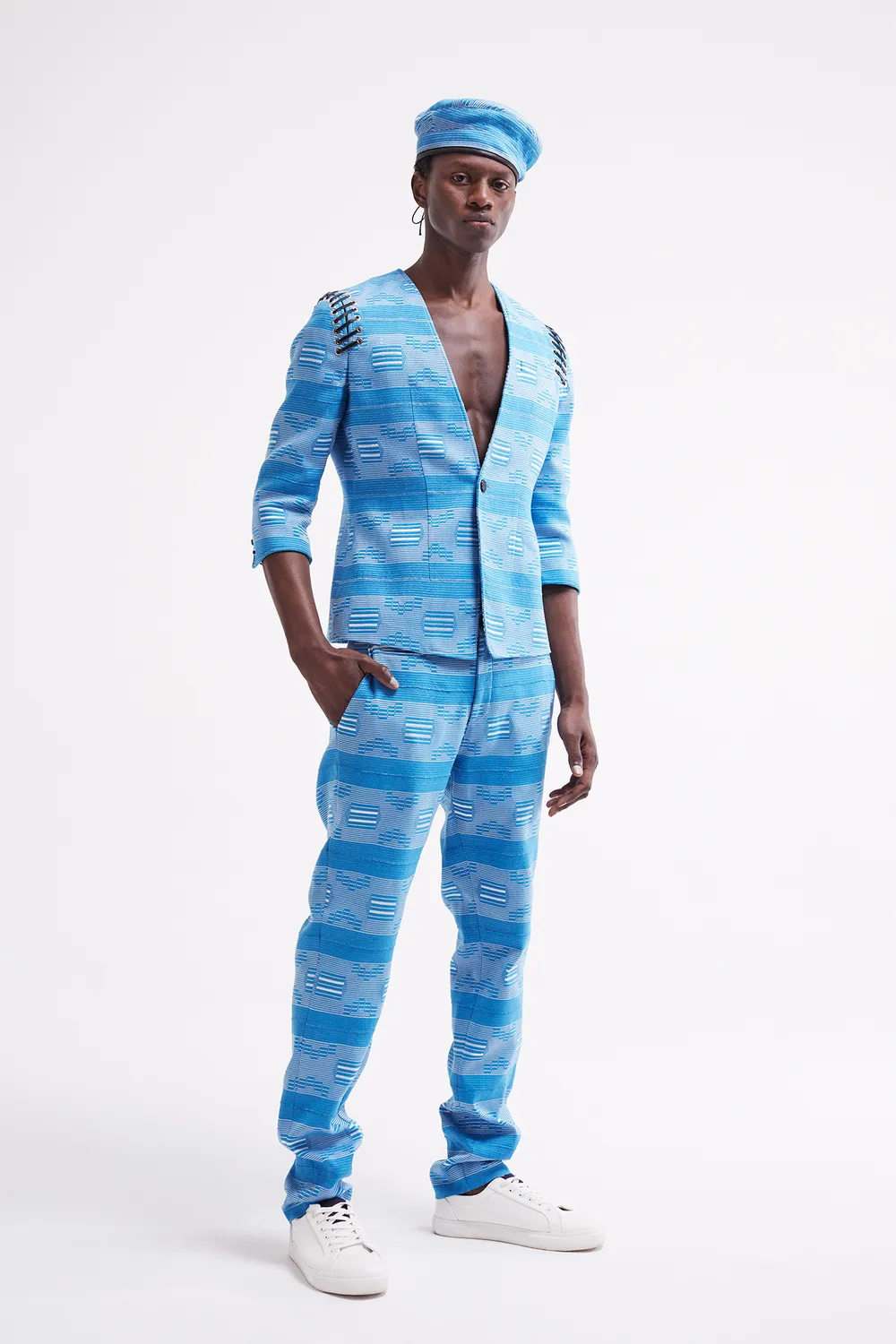 French Deal Queen Pokou veste pagne baoulé coton