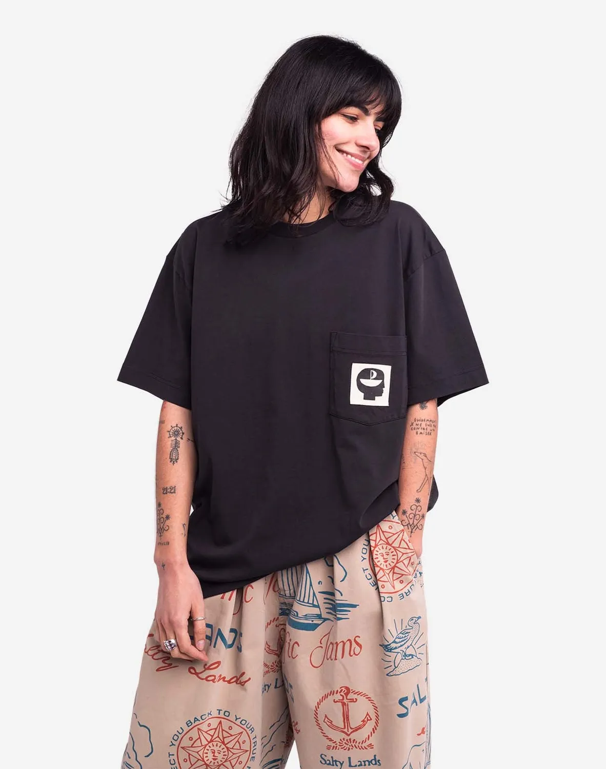 OLOW Escape t-shirt noir carbone poche coton bio