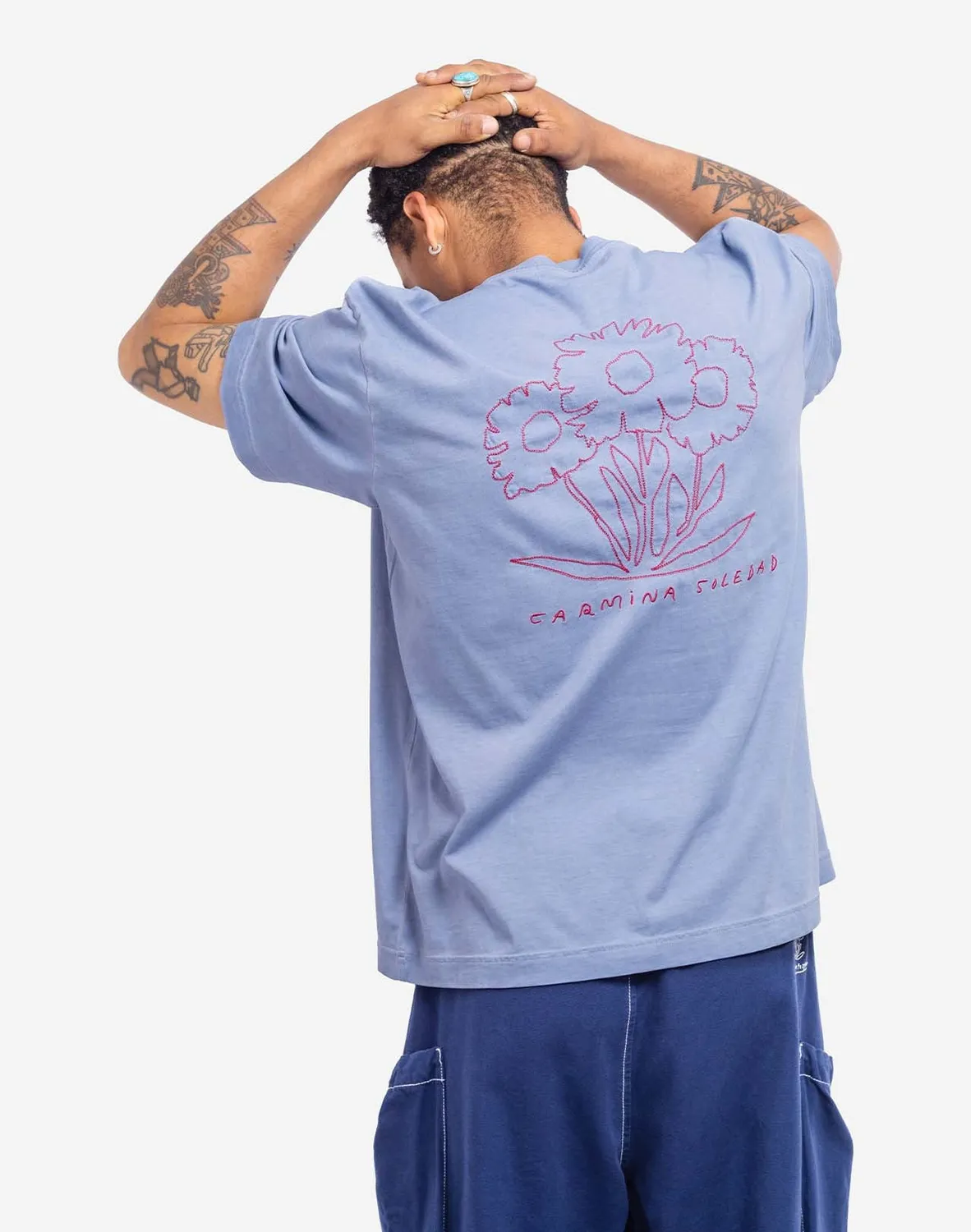 OLOW Carmina t-shirt bleu azur brodé ample