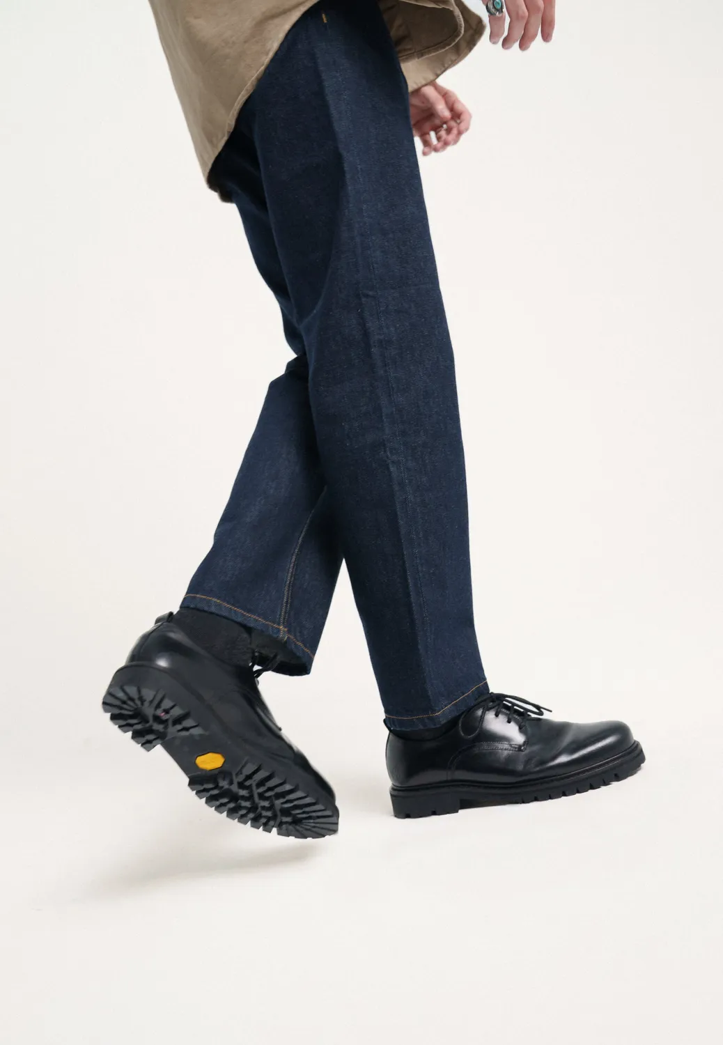 Loom Le jean droit pantalon denim brut 100% coton