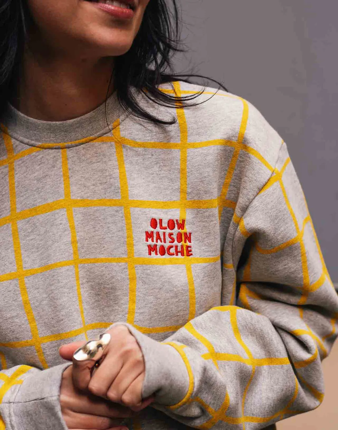 OLOW Pijou sweat gris chiné imprimé artiste