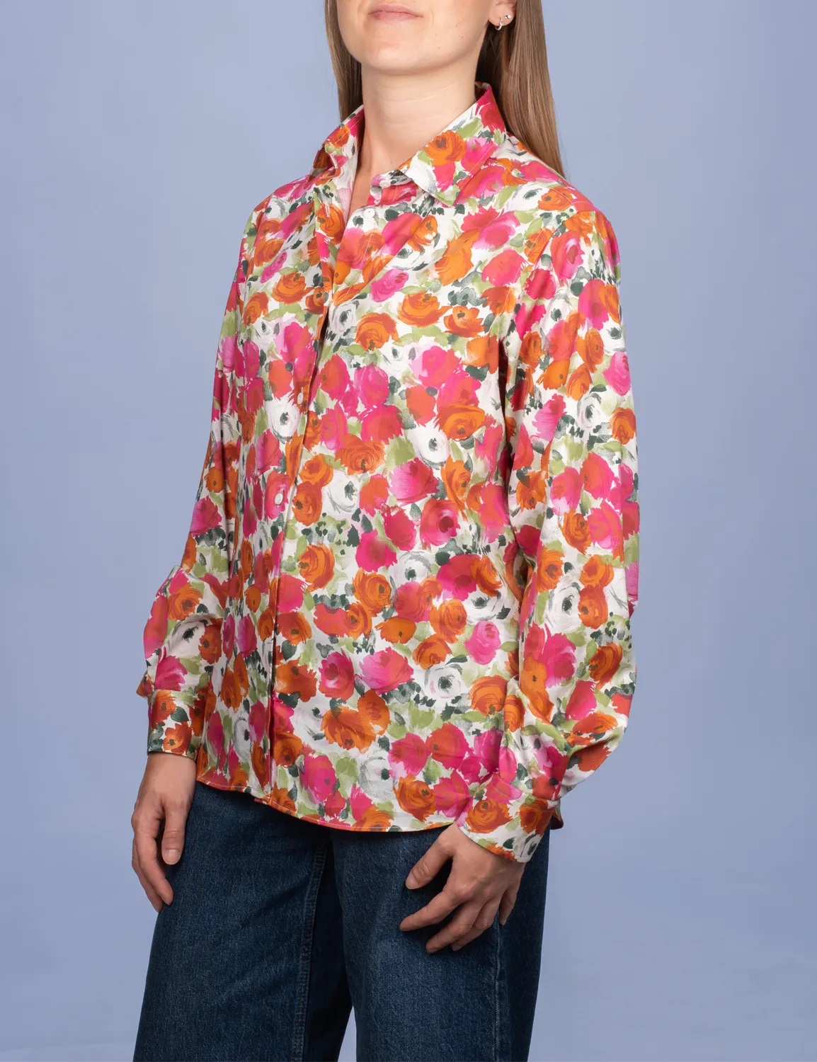 La Chemise Française Roseraie Rouge chemisier fleurs fond clair