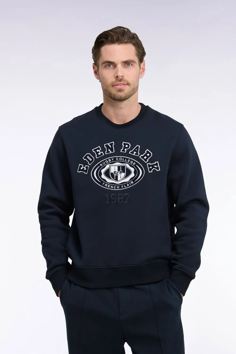 Eden Park sweat molleton marine brodé coupe droite