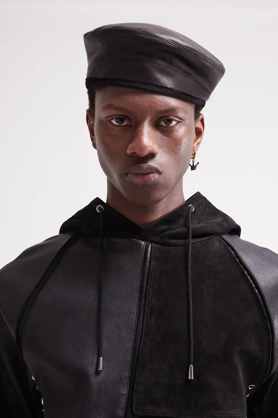 FRENCH DEAL Kodjia béret cuir agneau noir