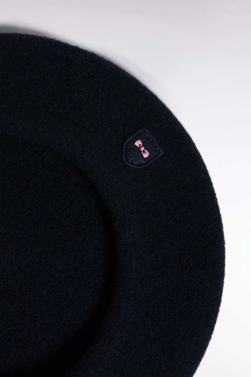 Eden Park béret laine vierge marine badge signature