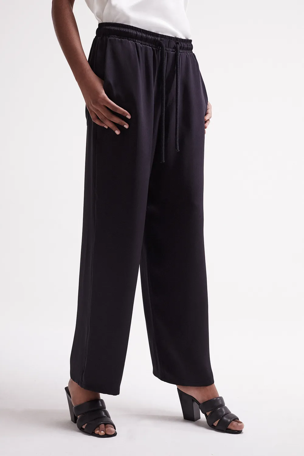 FRENCH DEAL pantalon MOVE satin de soie