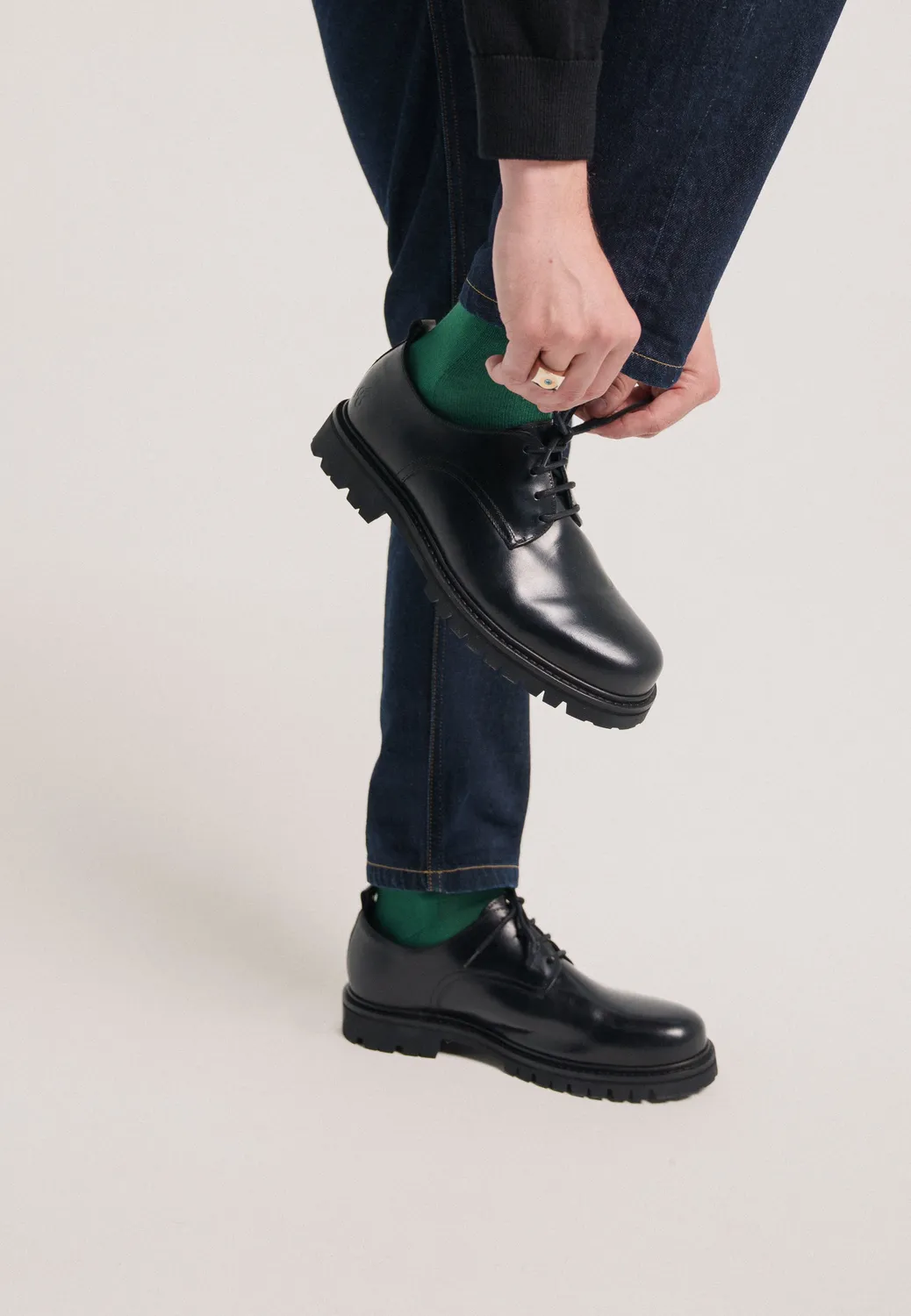 Loom Les derbies chaussures cuir noir semelle Vibram