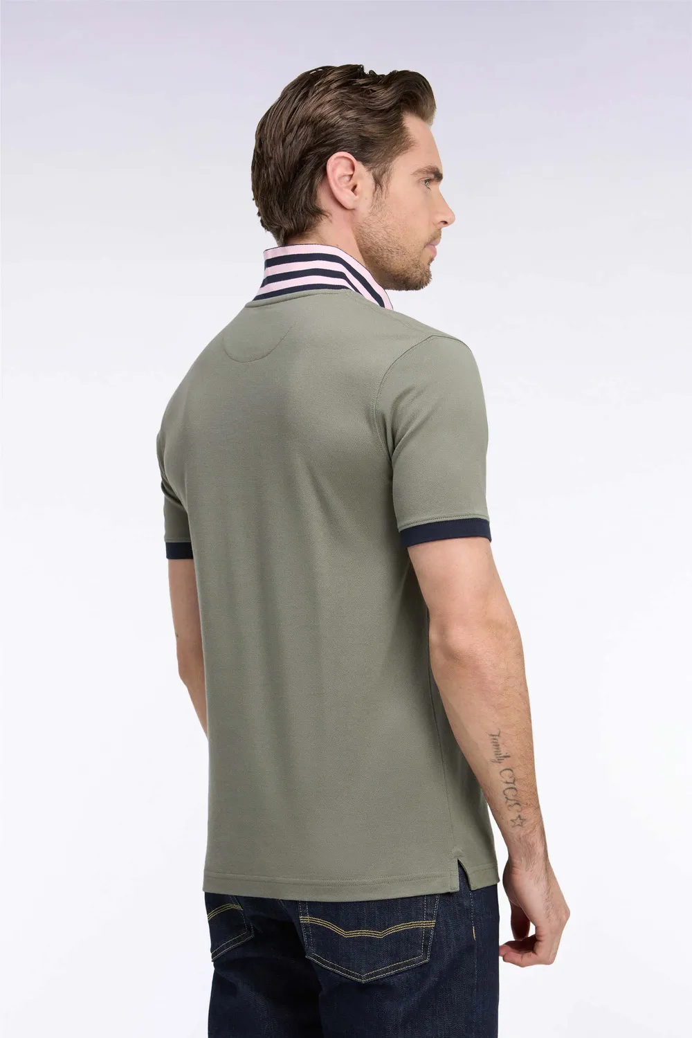 Eden Park polo kaki coton Pima coupe droite sous-col rayé