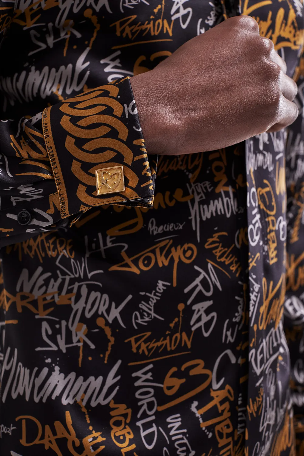 French Deal Caractère Graffiti chemise soie