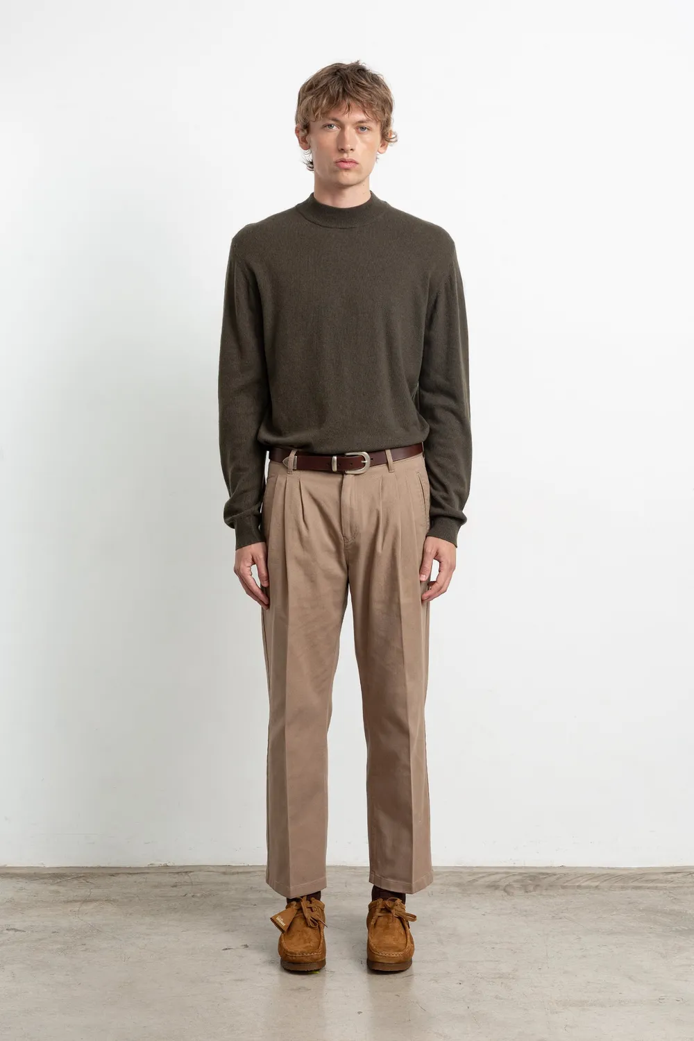 Edmmond Studios Lyra Sweater pull kaki laine cachemire