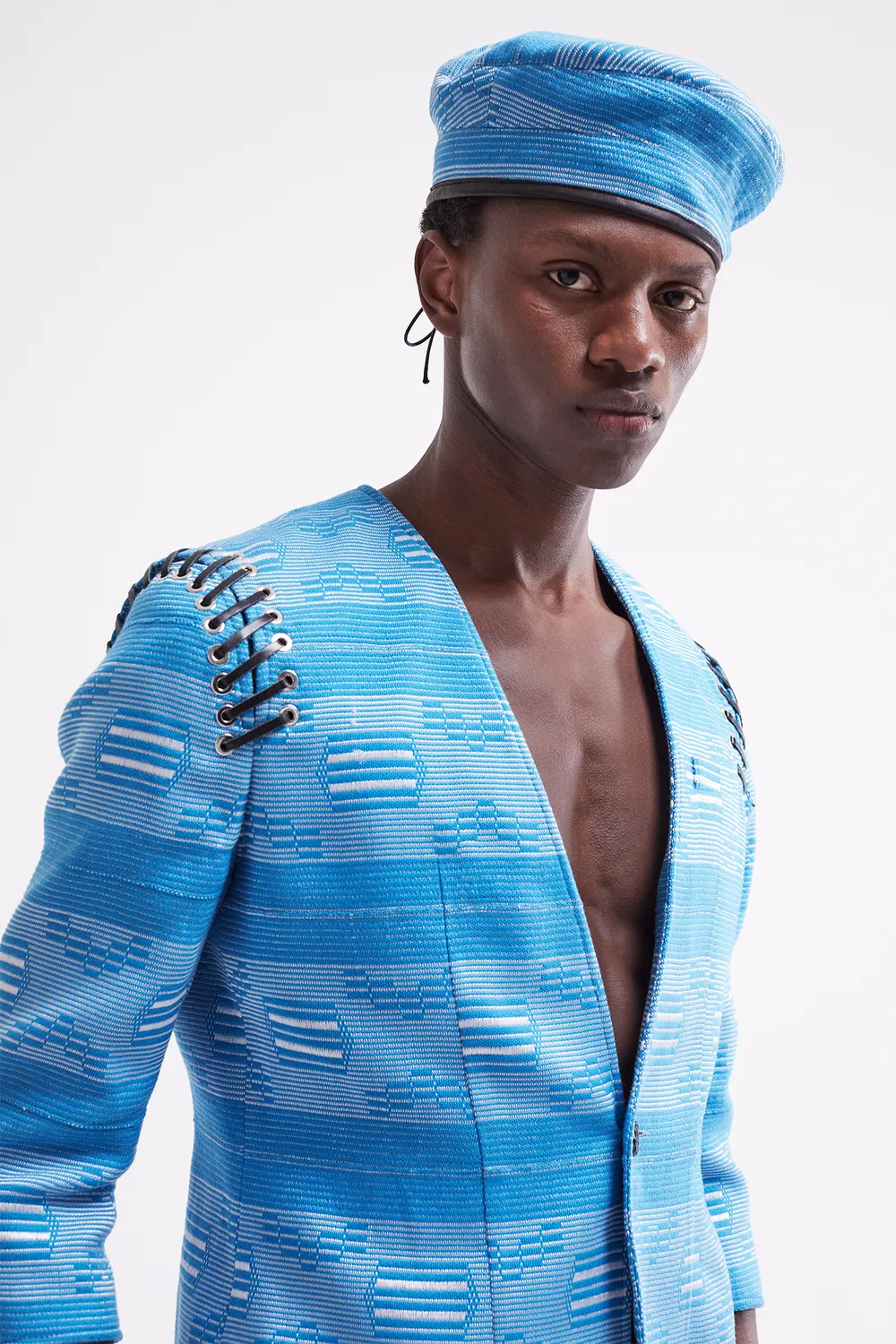 French Deal Queen Pokou veste pagne baoulé coton