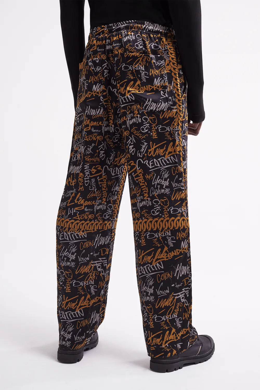 French Deal Move Graffiti pantalon satin soie