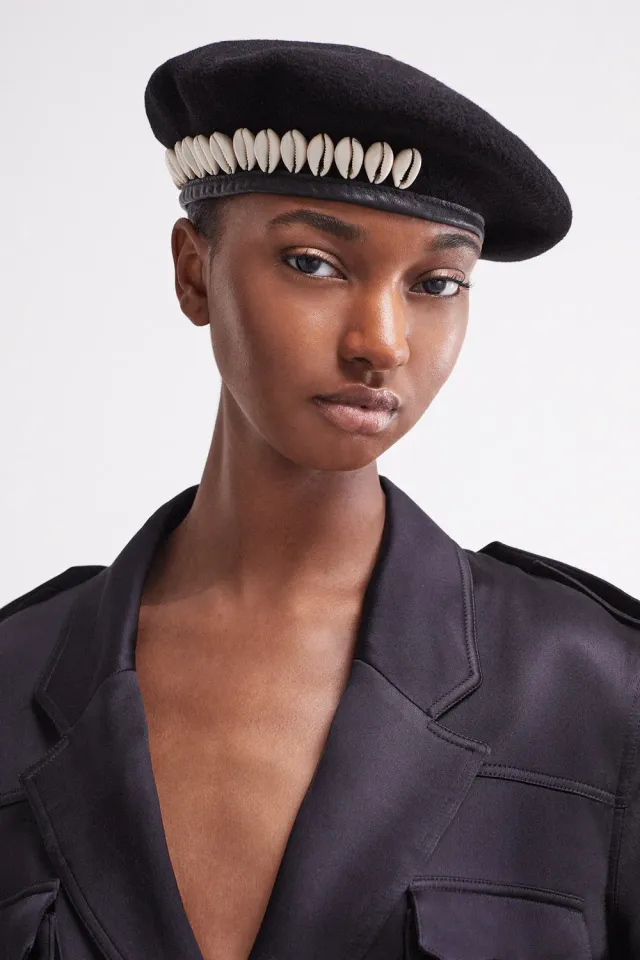 French Deal Kodjia béret laine cauris oversize