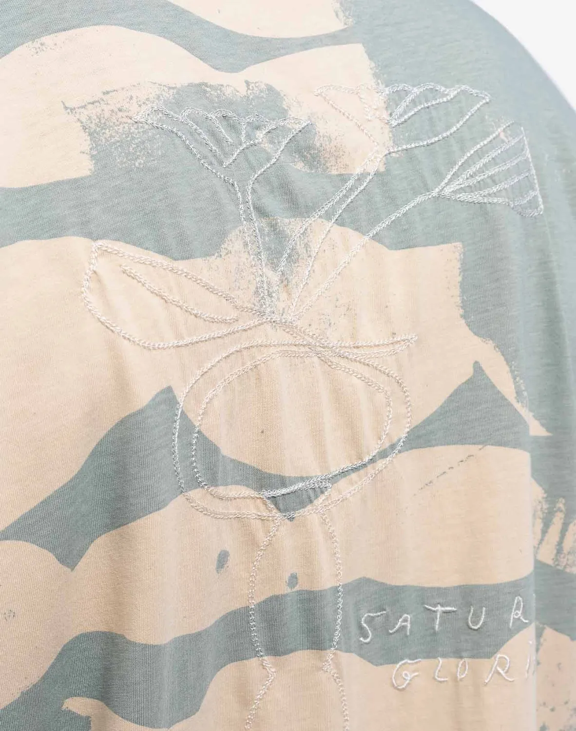 OLOW Gloria t-shirt ample bicolore brodé
