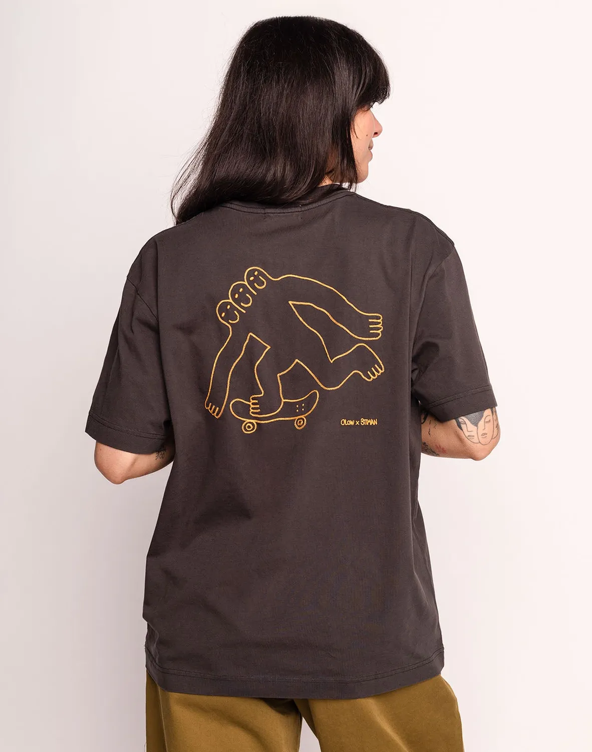 OLOW Cruising t-shirt noir carbone poche brodé
