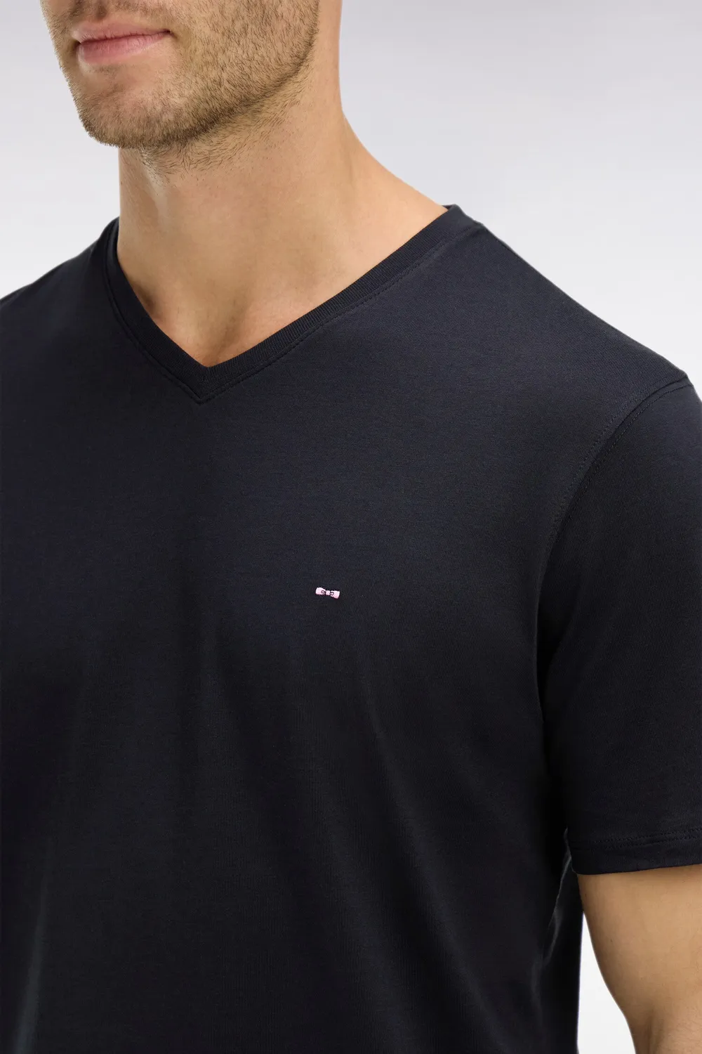 Eden Park t-shirt col V coton Pima noir homme