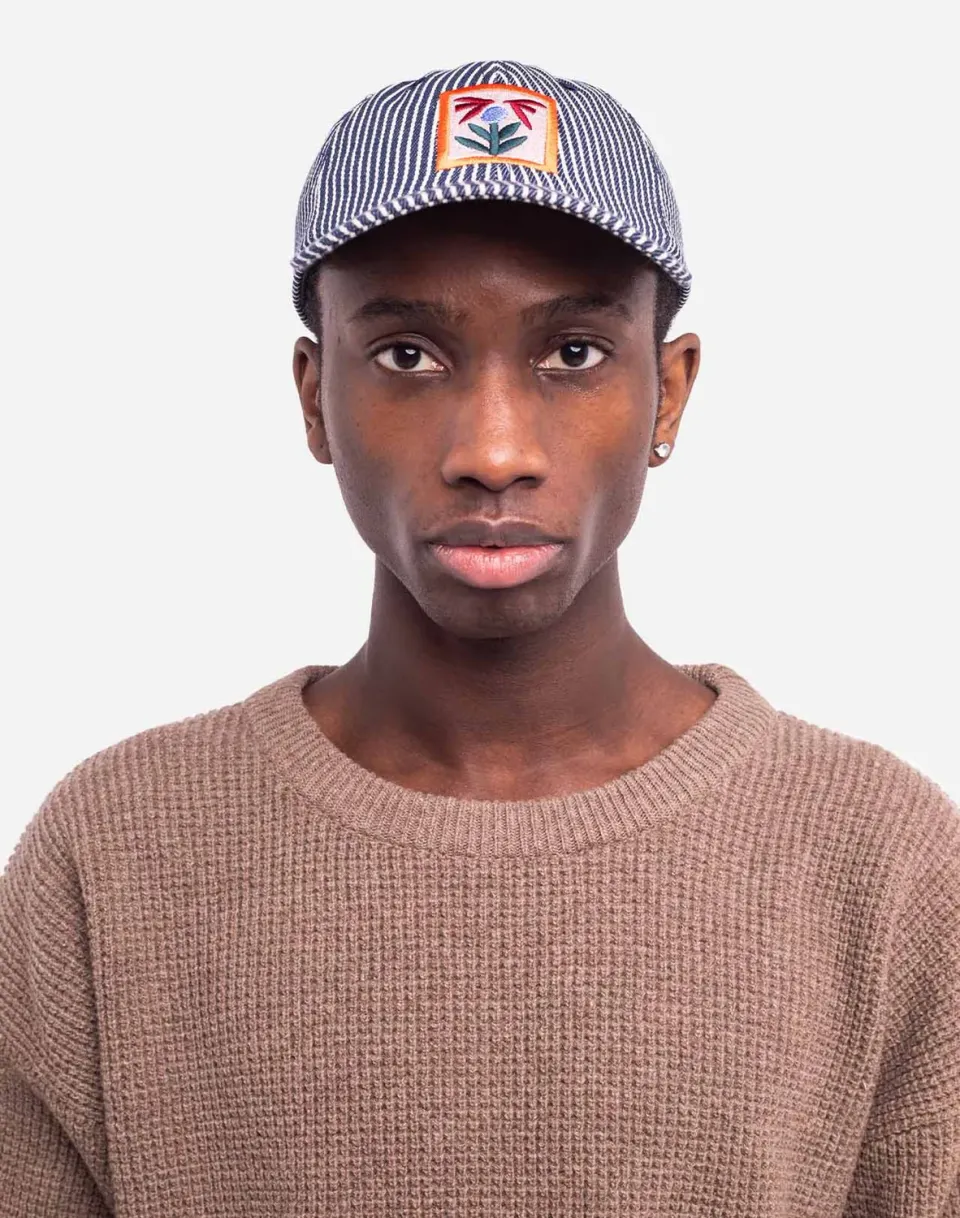 OLOW Bud casquette six pans rayée coton