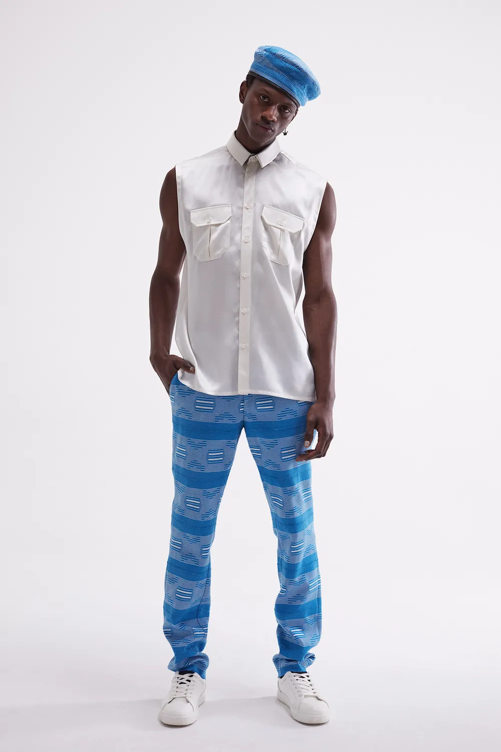 French Deal Akwa chemise sans manches soie