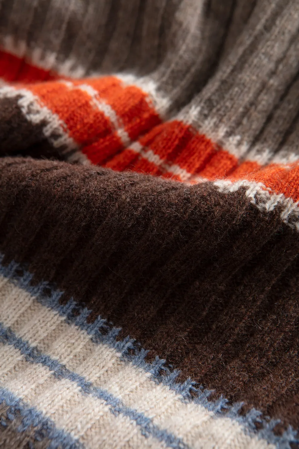 Edmmond Studios Carve Sweater pull rayé orange texturé