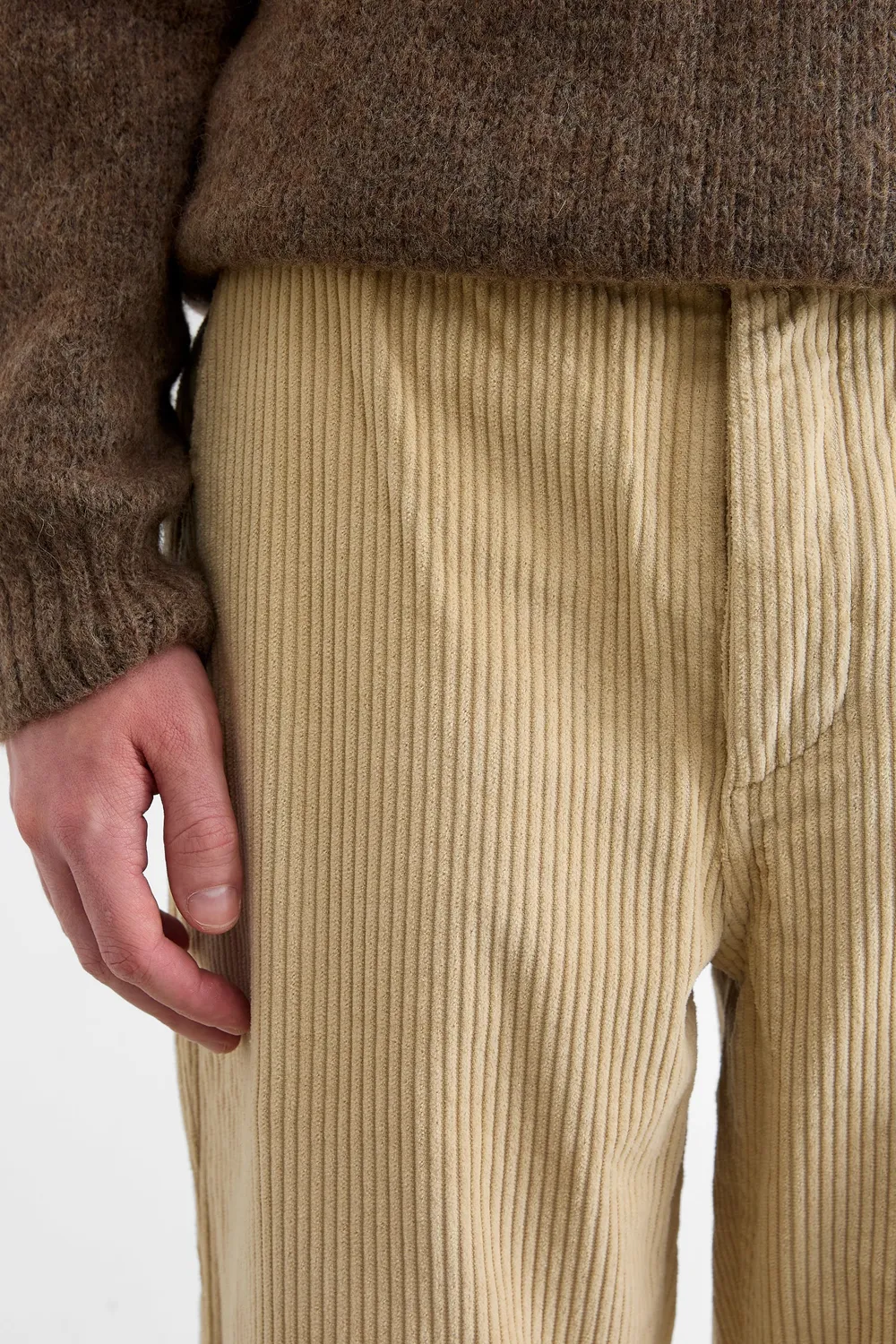 Edmmond Studios Jorge pantalon velours beige boutons