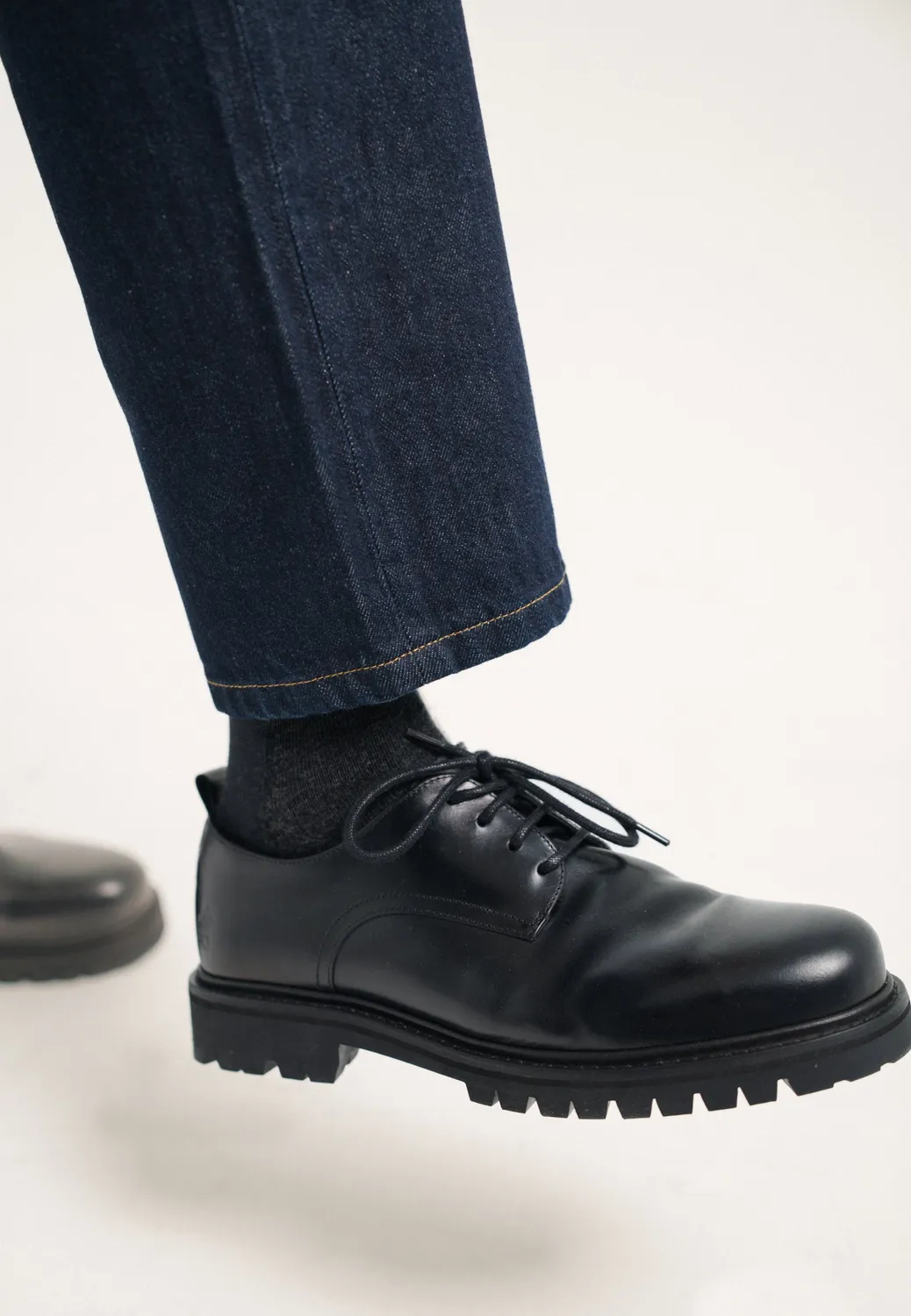 Loom Les derbies chaussures cuir noir semelle Vibram